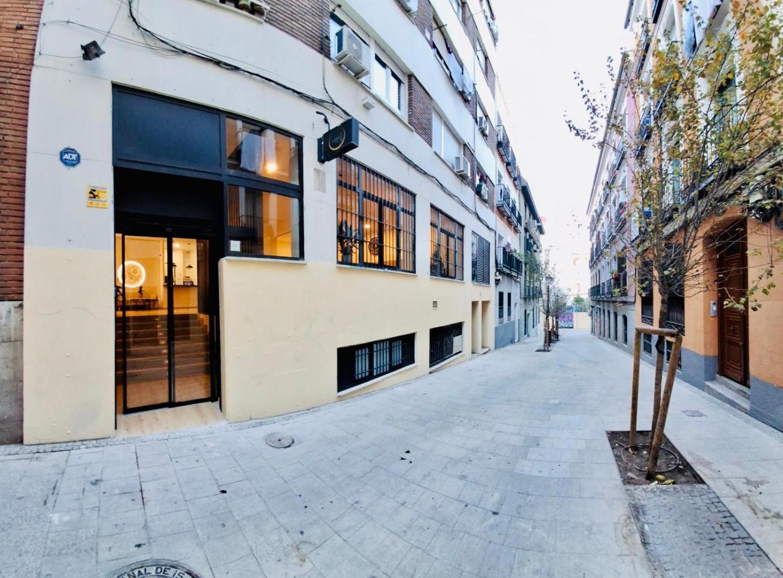 Urban Inn Madrid Esterno foto